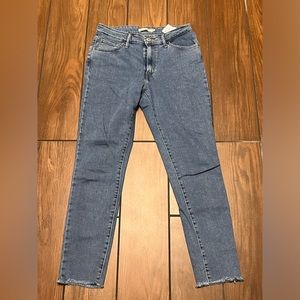 Levi’s High Rise Ankle Skinny Jeans